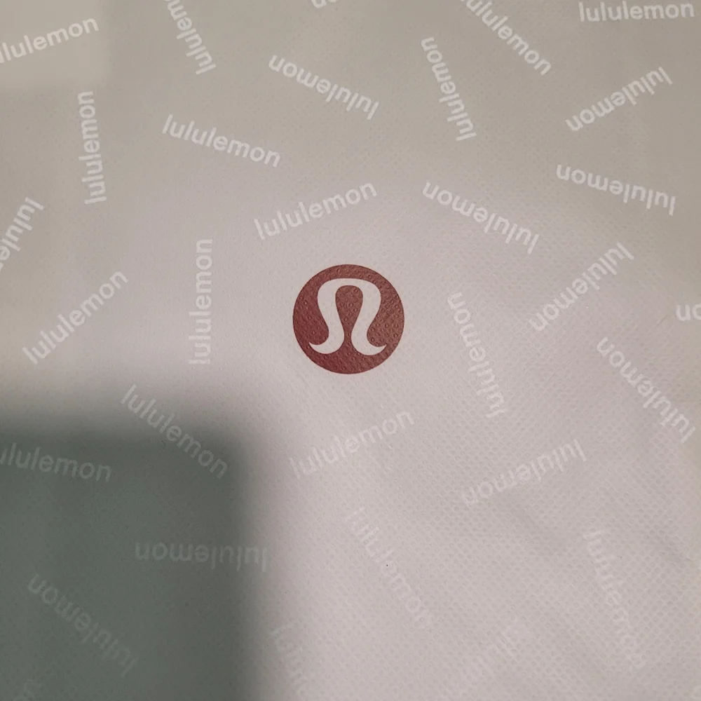 Lululemon reusable bag